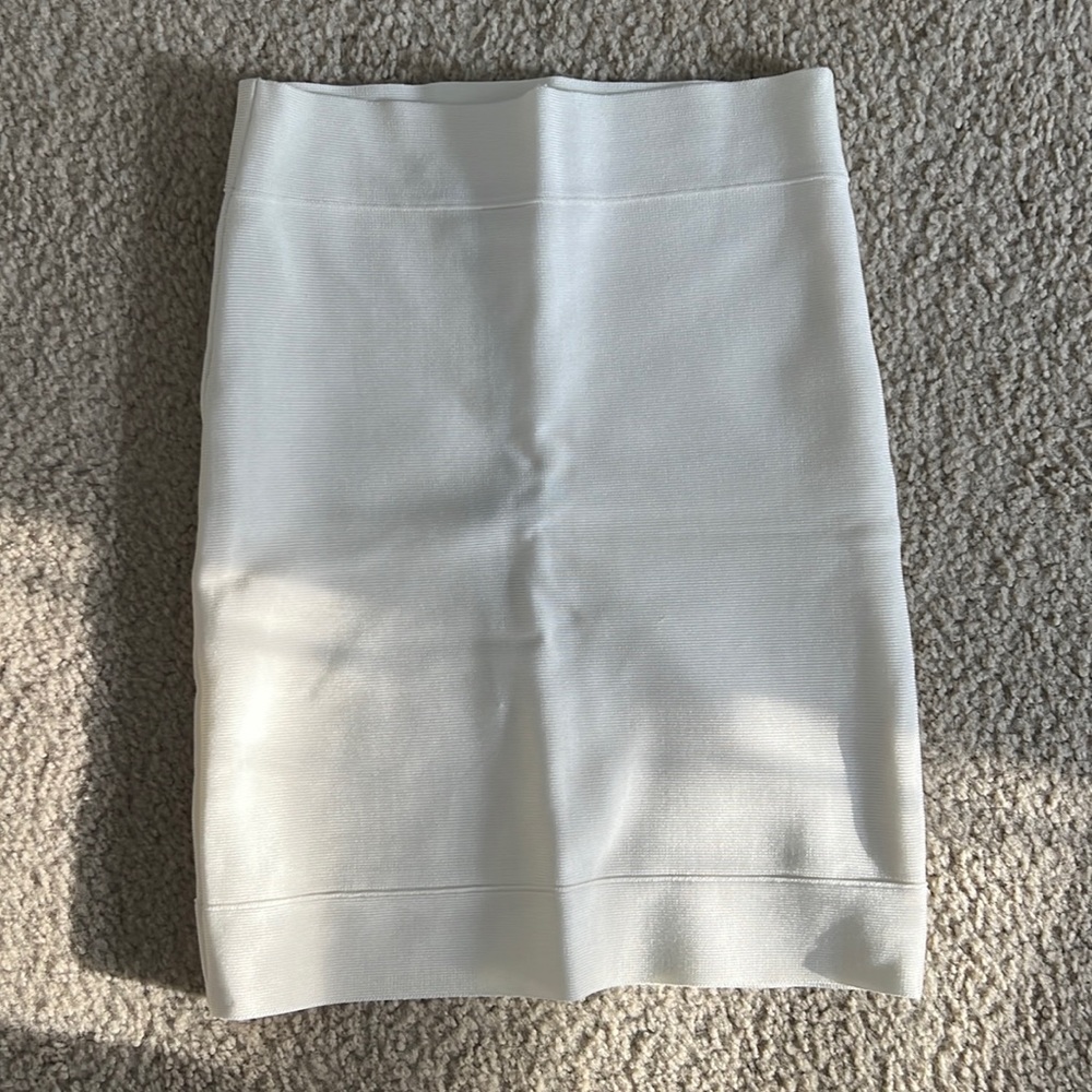 BCBG MAXAZRIA Knit Sweater Skirt